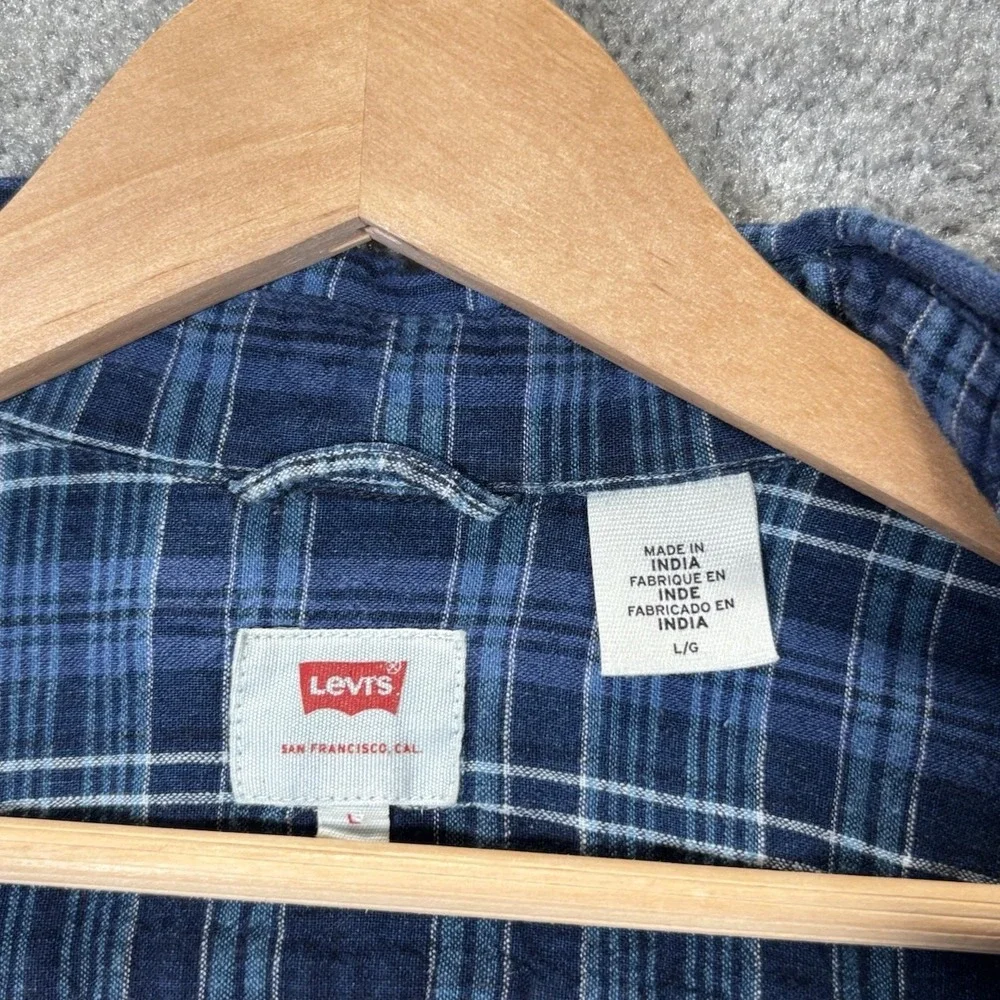 Levis levi linen